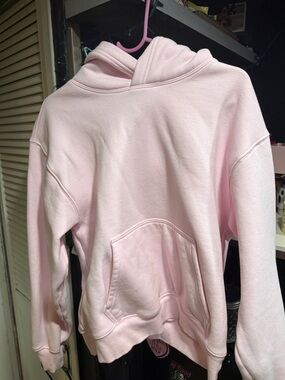 ARITZIA “Villa Pink” Fleece Hoodie 🩷